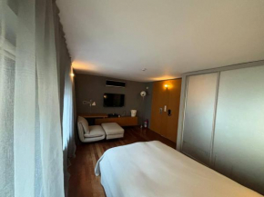 Candy Suite Home